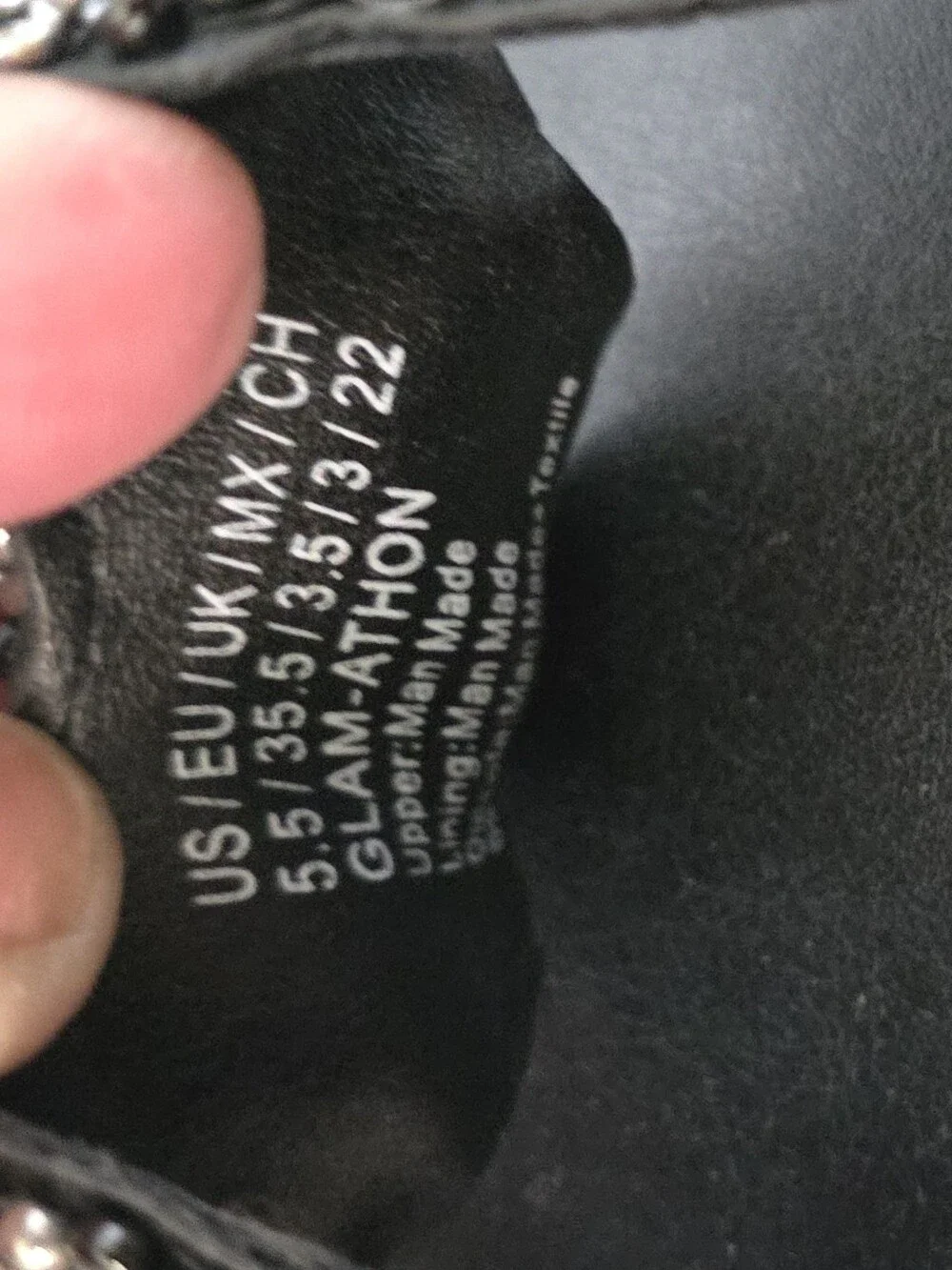 Kenneth Cole Reaction Black Beaded Thong Sandals